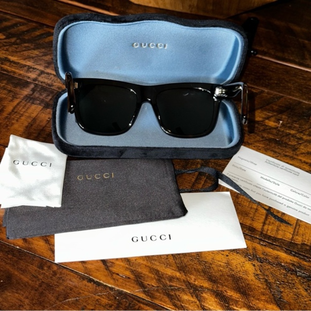 Gucci Black Sunglasses with Dark Lenses